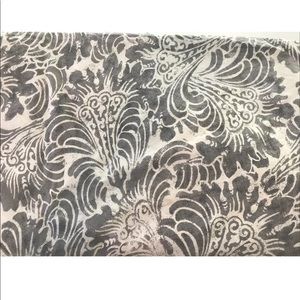 Pottery Barn Gray and White Duvet Cover